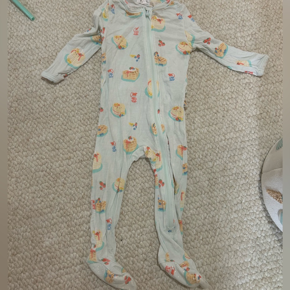 Angel Dear waffle print sleeper